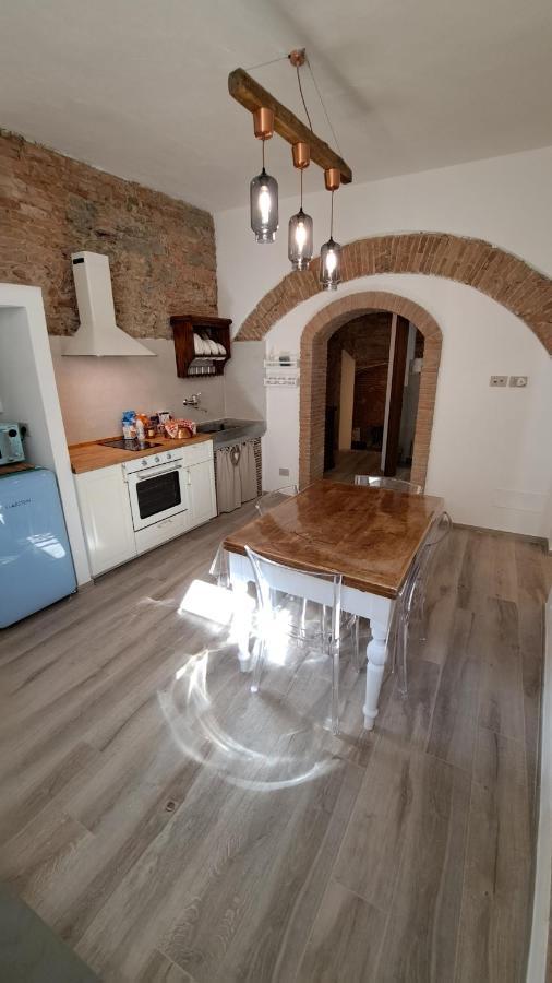 דירות וינצ'י Casina Di Alice מראה חיצוני תמונה