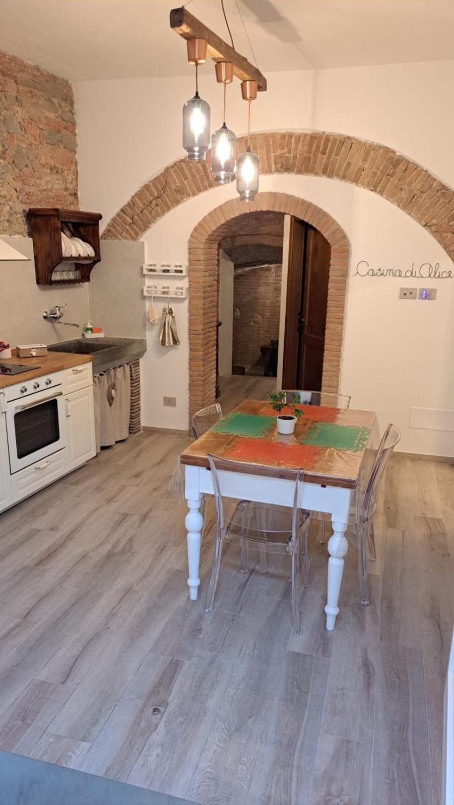דירות וינצ'י Casina Di Alice מראה חיצוני תמונה